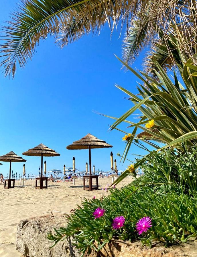 Hotel Miramare Et De La Ville ريميني المظهر الخارجي الصورة