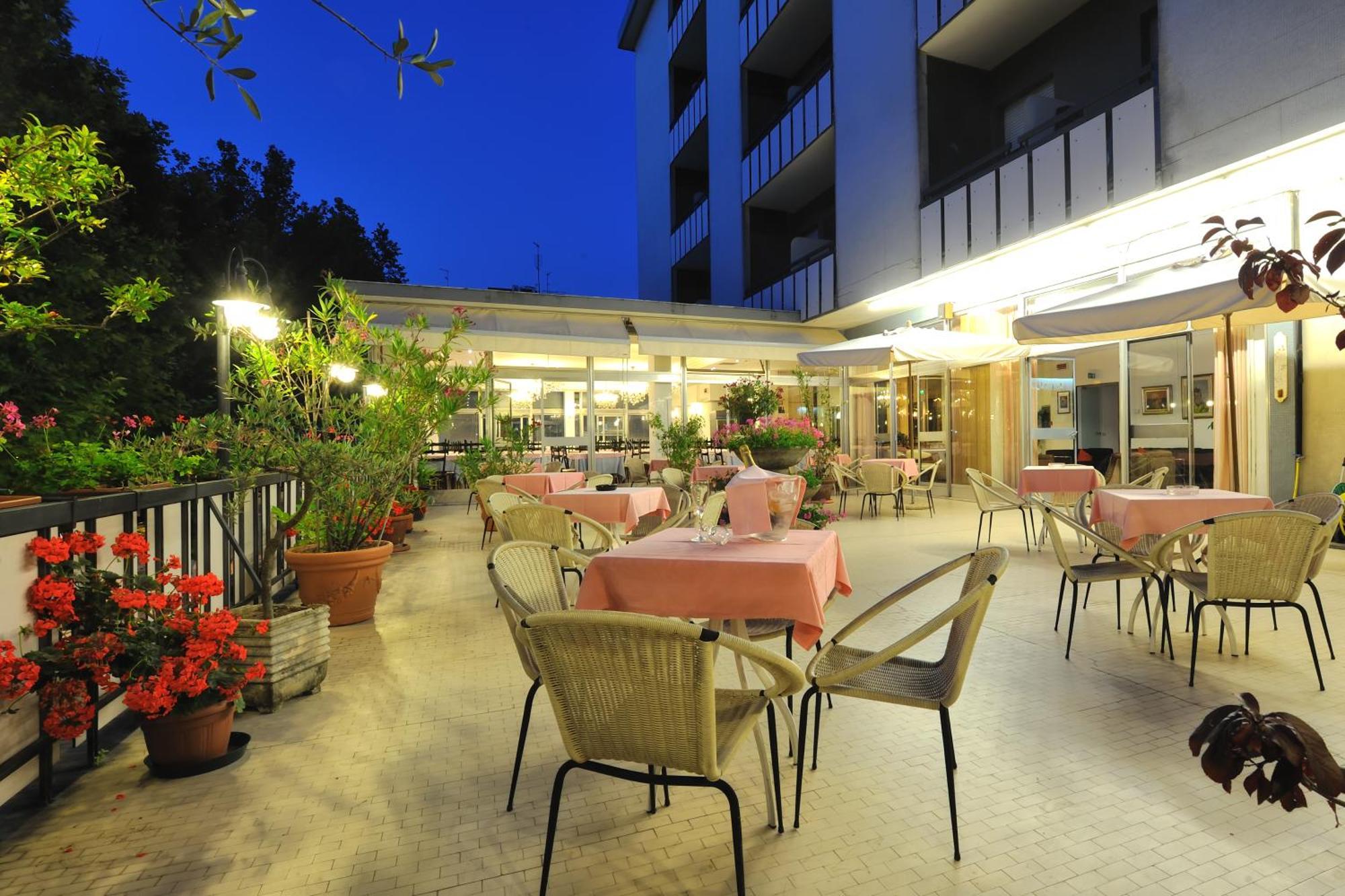 Hotel Miramare Et De La Ville ريميني المظهر الخارجي الصورة